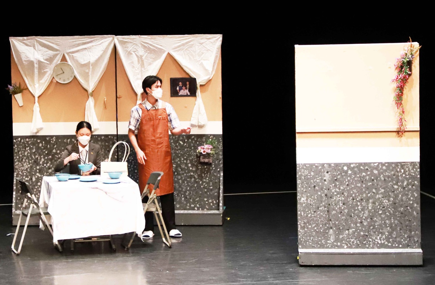 影劇技術科李洸銘錄取國立戲曲學院及台北市立大學，圖為獲得「全國學生創意戲劇比賽