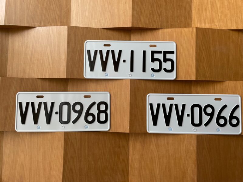 高雄市區監理所  網路公開標售自用小客貨車限量〝VVV〞勝利號牌