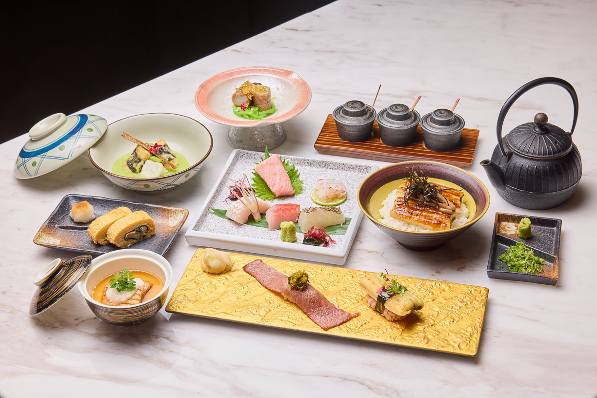 ▲京樂日本料理餐廳於7月3日至9月10日推出鰻魚會席料理，以鰻魚結合台灣在地食材，特製壽。（圖/高雄萬豪酒店提供）