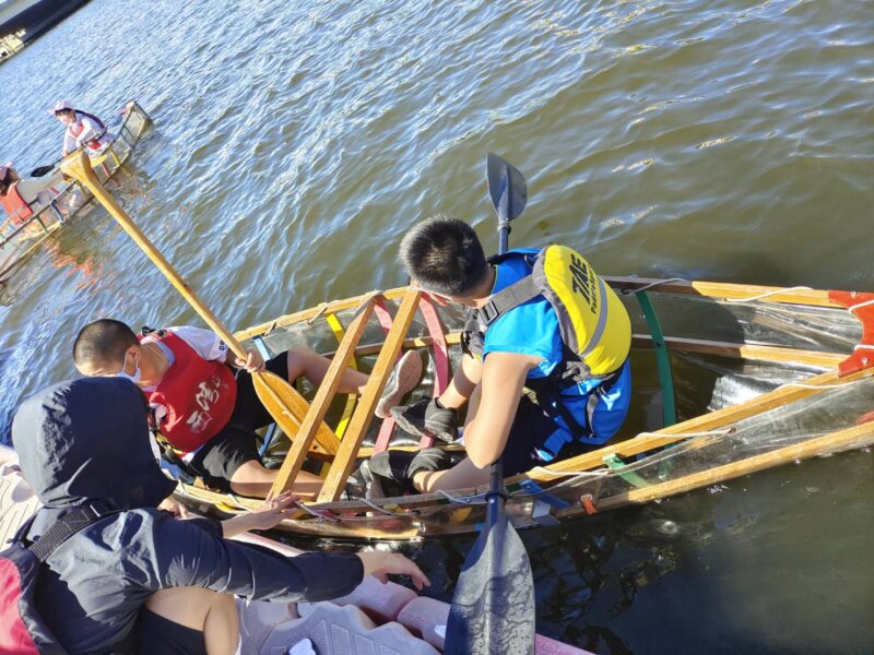 旗津中洲國小與家扶攜手　海洋科學AI探究暑期營讓兒童造舟下水
