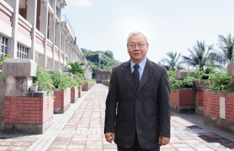中山大學陳鎮東當選中研院院士 創校44年來首位在校時即榮膺殊榮的教授
