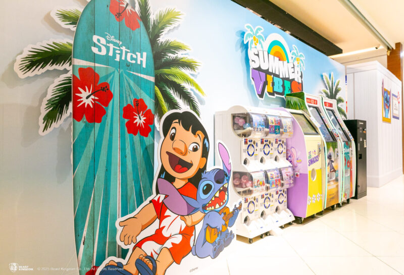 ▲迪士尼「玩在一奇 盛夏快閃店」即日起至6月15日在高雄夢時代八樓，與粉絲共度最奇幻的盛夏假期。（圖/高雄夢時代提供）