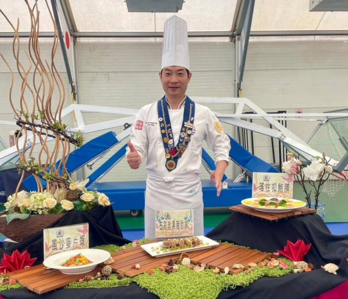 ▲臺菜王子黃景龍師傅期許與業者攜手將台灣餐飲推向國際市場。(圖/食在力量美食產業交流協會提供)