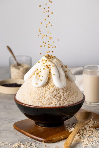 ▲姜滿堂-紫米燕麥奶雪冰(L$230，M$150)。（圖/姜滿堂提供）