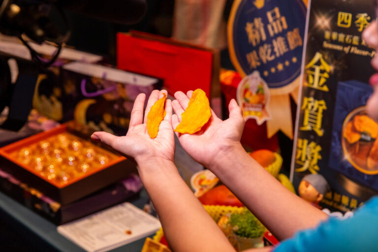 多利多無糖黃金愛文芒果乾榮獲2025台灣百大糕餅金質獎 引領台灣味走向國際 | 蕃新聞
