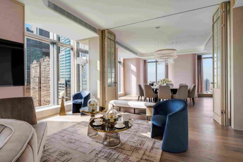 ▲凡購買中秋禮盒，即有機會獲得高雄洲際酒店總統套房一晚免費入住體驗。（圖/高雄洲際酒店提供）