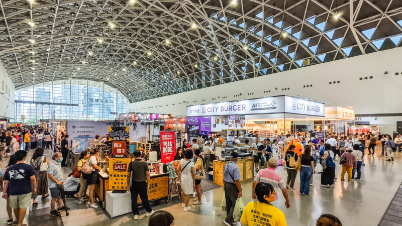 ▲由展昭國際企業主辦的高雄國際茶酒咖啡暨食品展今天起至11日在高雄展覽館南館登場。(圖/記者張忠義攝)