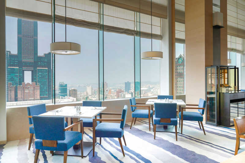 ▲Cozzi THE Roof餐廳針對AMAZZING CLUB會員壽星推出專屬活動，當日壽星用餐享8折優惠，當月壽星可享用餐85折。（圖/和逸飯店提供）