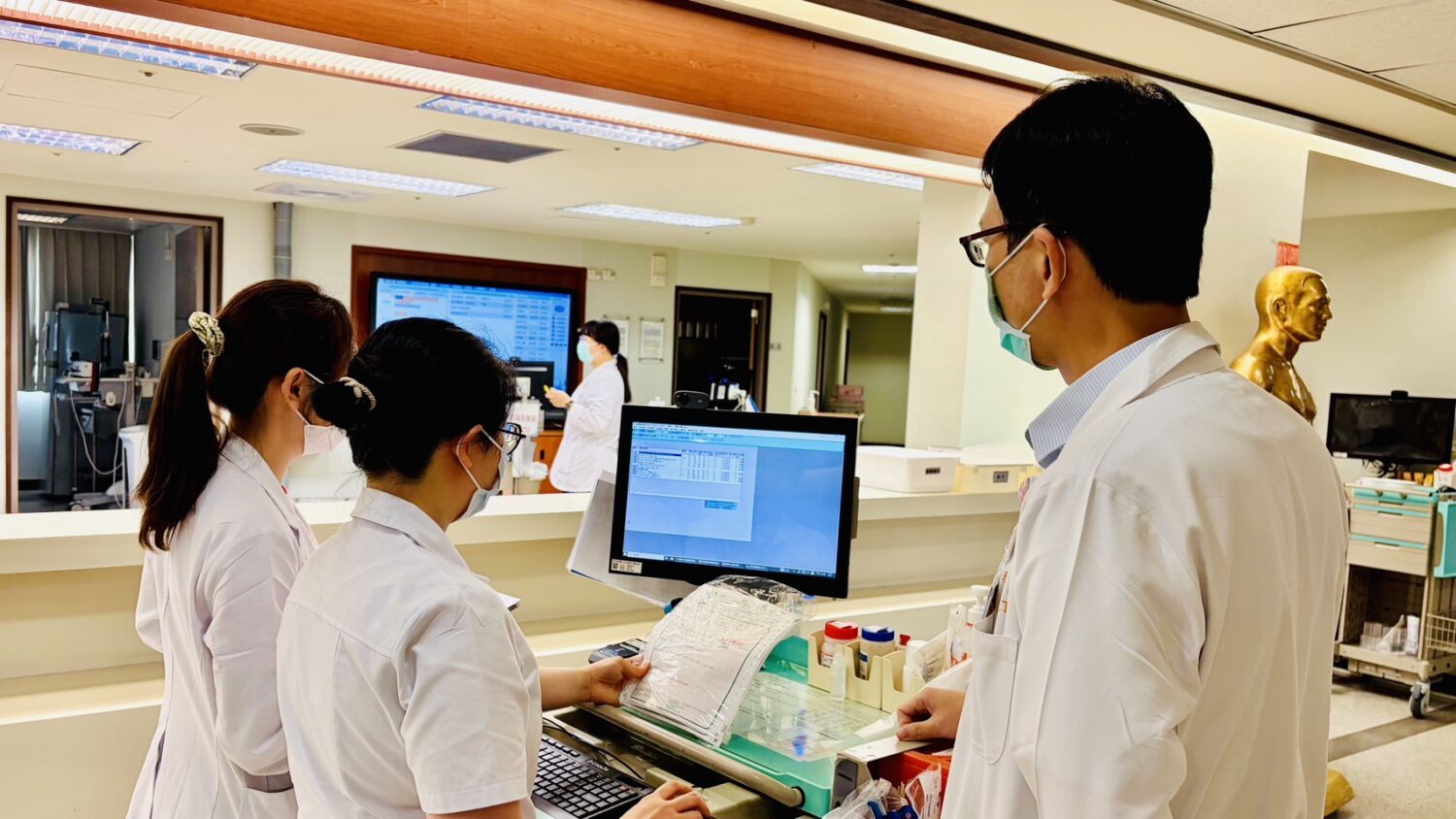 高雄長庚中醫長照計畫榮獲2025 TSAA永續行動獎肯定 醫療永續新典範!