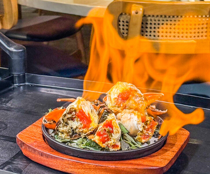 ▲正值秋蟹肥美之際，「麟粥宮」的美食料理，光看就讓人食指大動。（圖/麟粥宮提供）