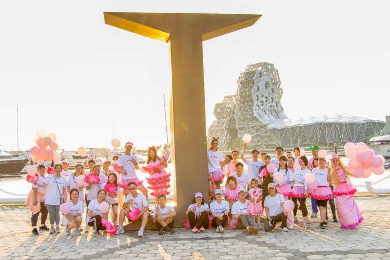 ▲高雄洲際酒店熱情遠端響應《裙襬澎澎RUN》，以行動為女性健康助力，號召同仁在高雄港灣展開粉紅路跑。（圖/高雄洲際酒店提供）