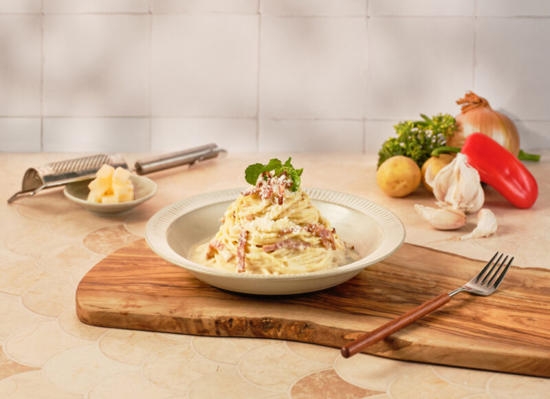 ▲奶香乳酪培根義大利麵。(圖/喜憨兒庇護工場提供)