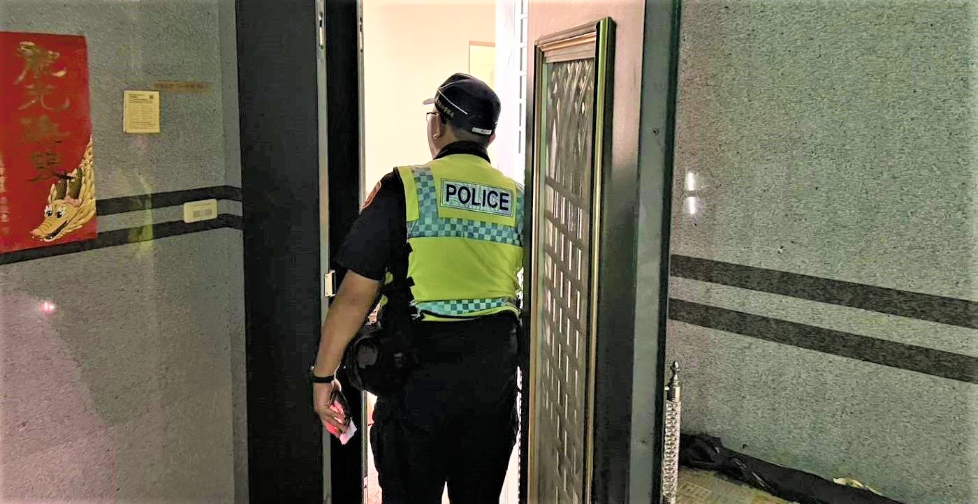 不見存摺心好慌 長竹警到場助老婦人尋回