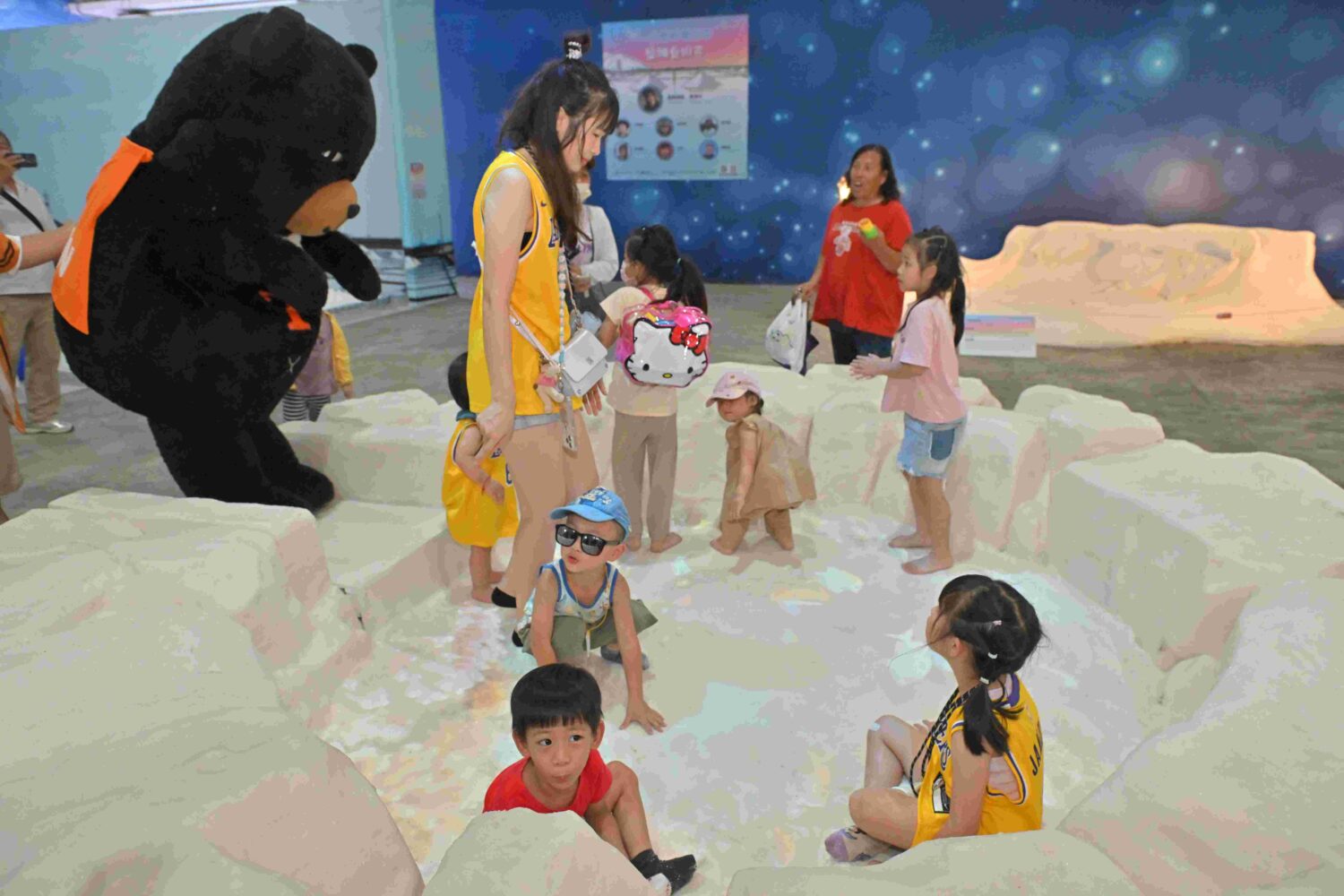 「一見雙雕藝術季」倒數兩週 閉幕   雲嘉南管理處邀遊客賞鹽雕光雕