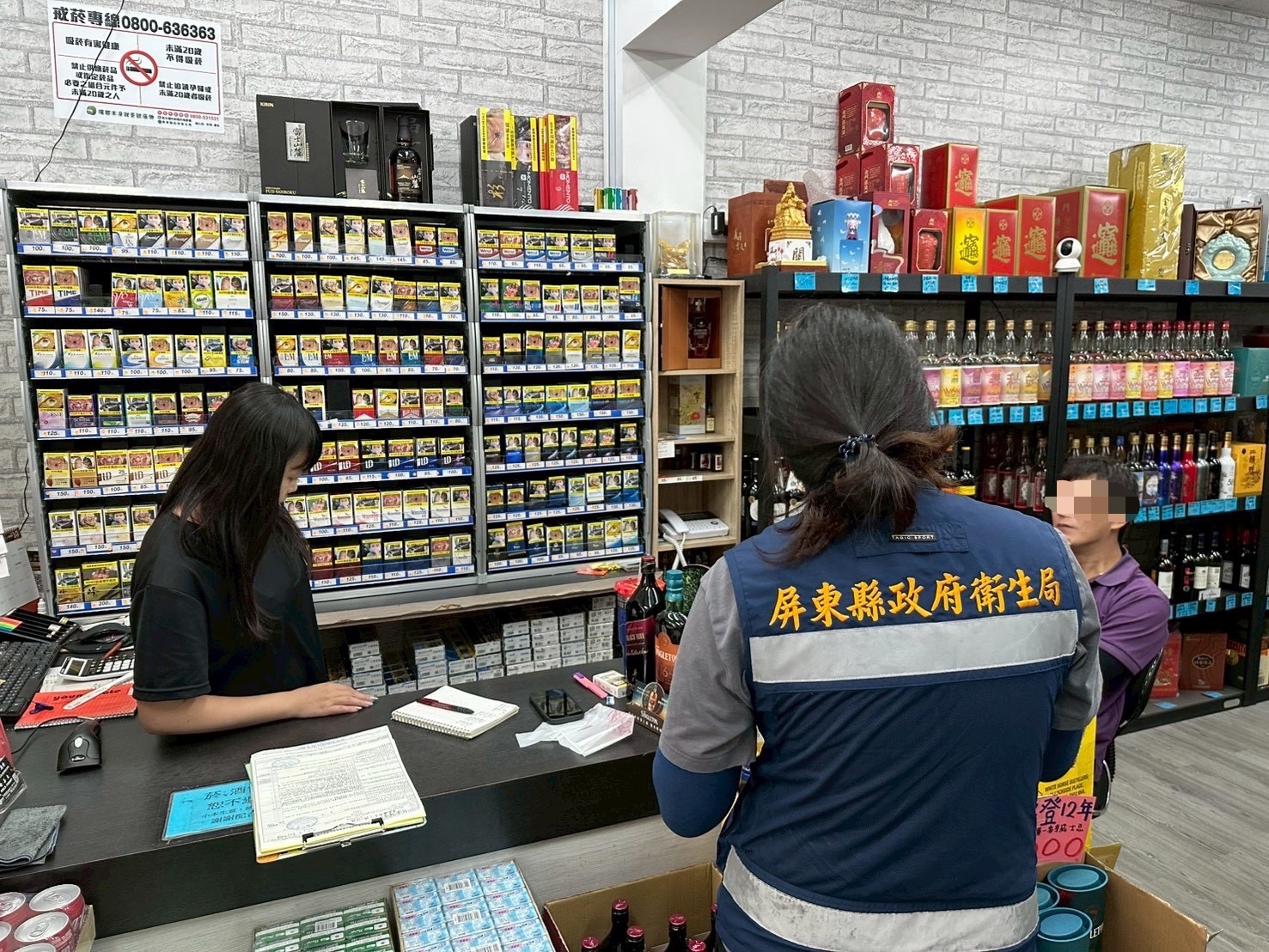 屏東縣衛生局：加熱菸核准不等於安全！菸品沒有安全劑量 宣傳菸品「減害」屬違法，嚴格執法無假期