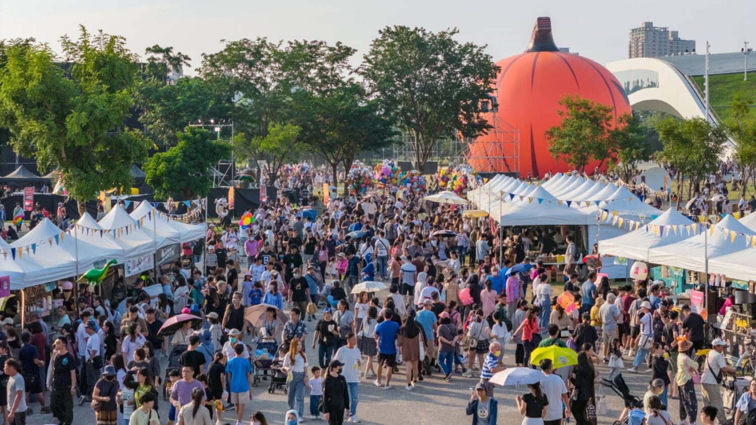 「2025高雄Wild Wild野生活」X「高雄萬聖節」 雙活動加持 吸引60萬人次到訪