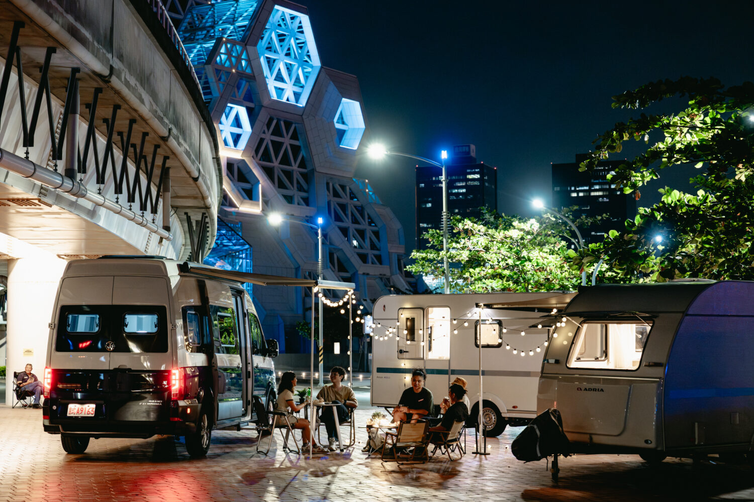 高雄駁二期間限定露營12月登場，「港邊露營趣」線上報名去！