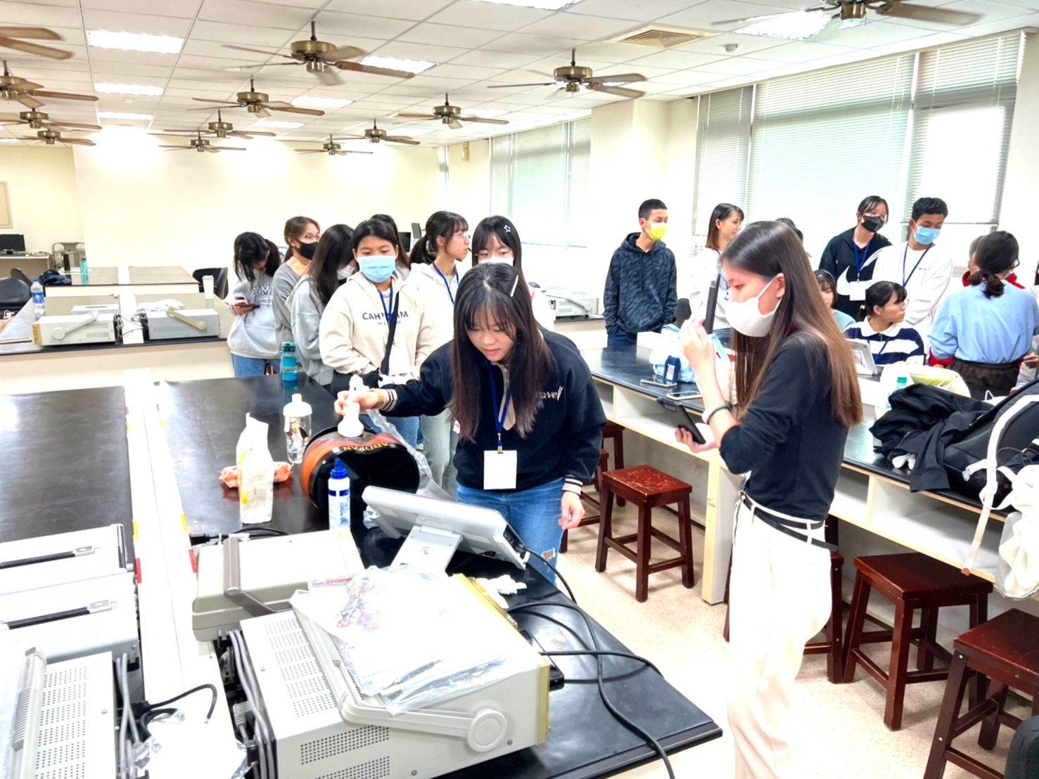 以大學預修課為核心，陪高中生在升學前先找到方向 「義起探索 Future Camp」開箱未來學習樣貌