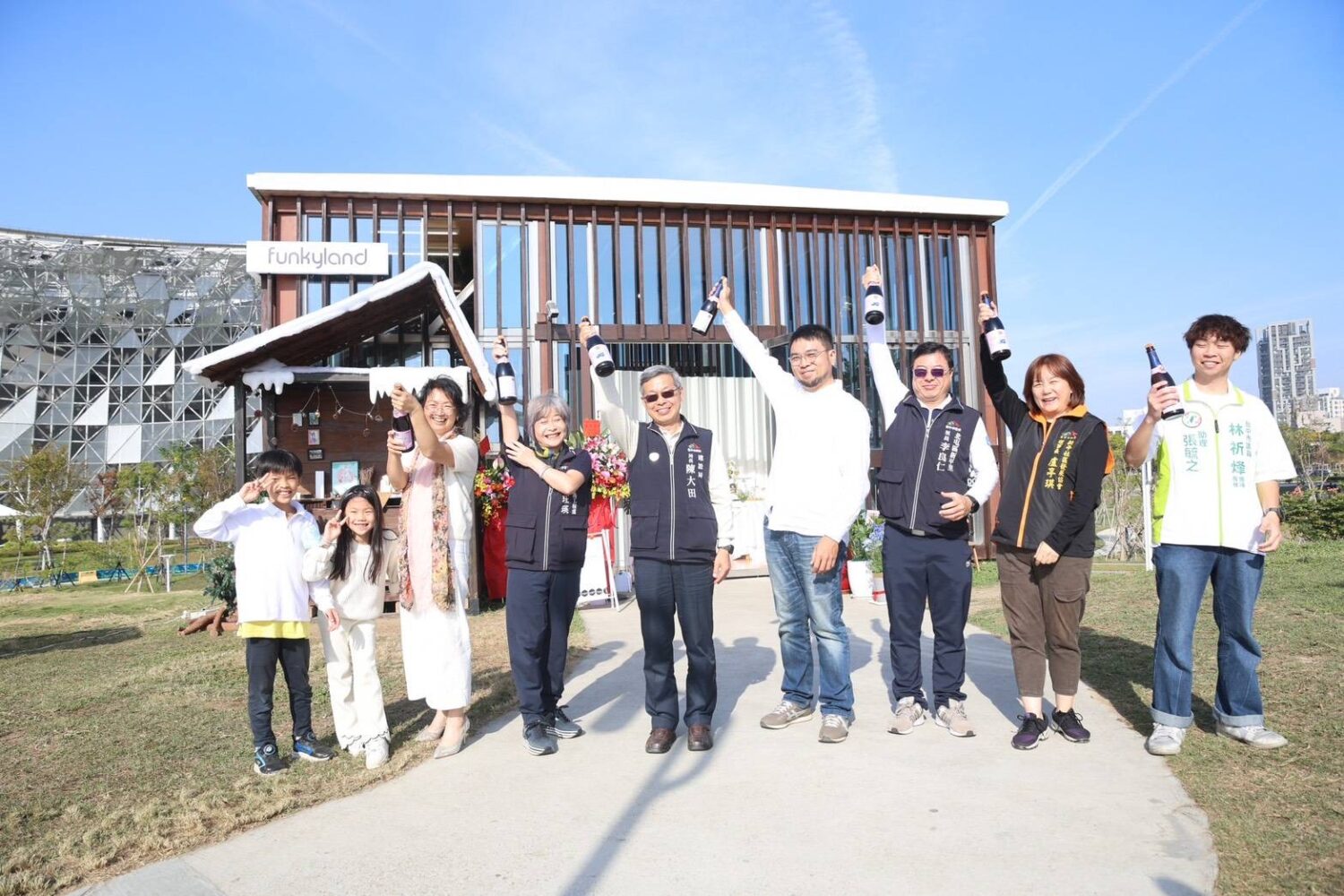 中央公園再添質感亮點　Funkyland啟用結合咖啡、野餐與夕陽景觀