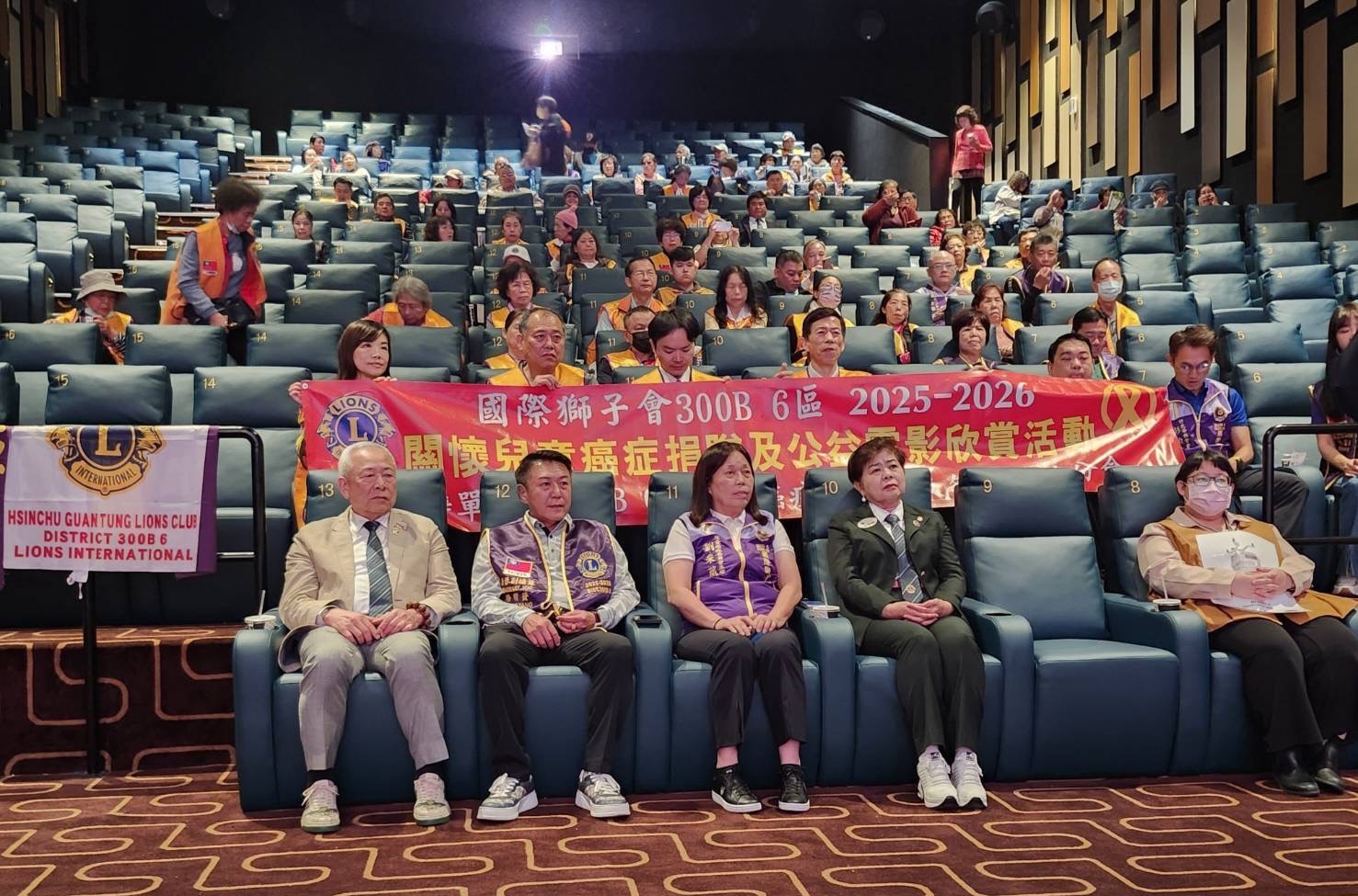 開箱未來科技!陽明交大ICT創創工坊走出教室 學生創意點亮未來行動力