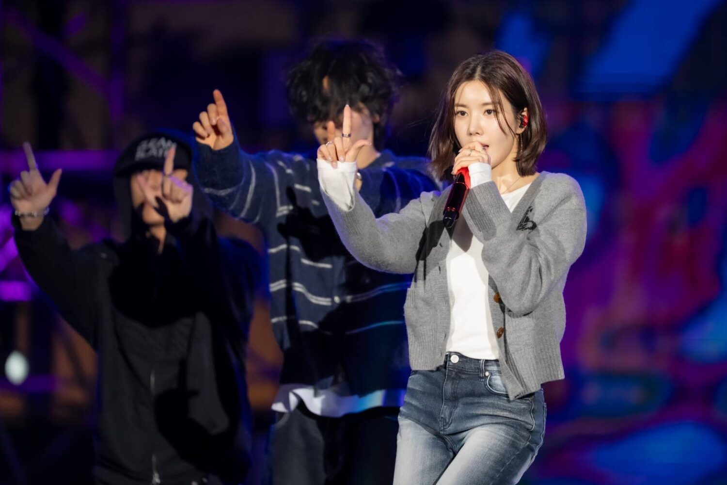 權恩妃KWON EUNBI提前現身高雄跨年舞臺彩排 掀粉絲尖叫聲浪