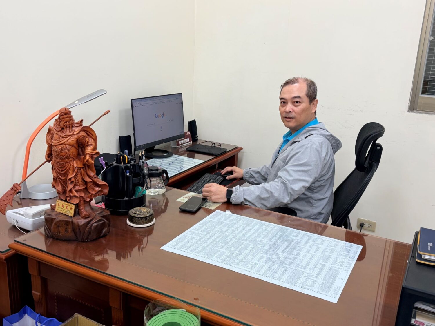 退休老師連續肇逃  南投警少年隊長霸氣攔截逮人