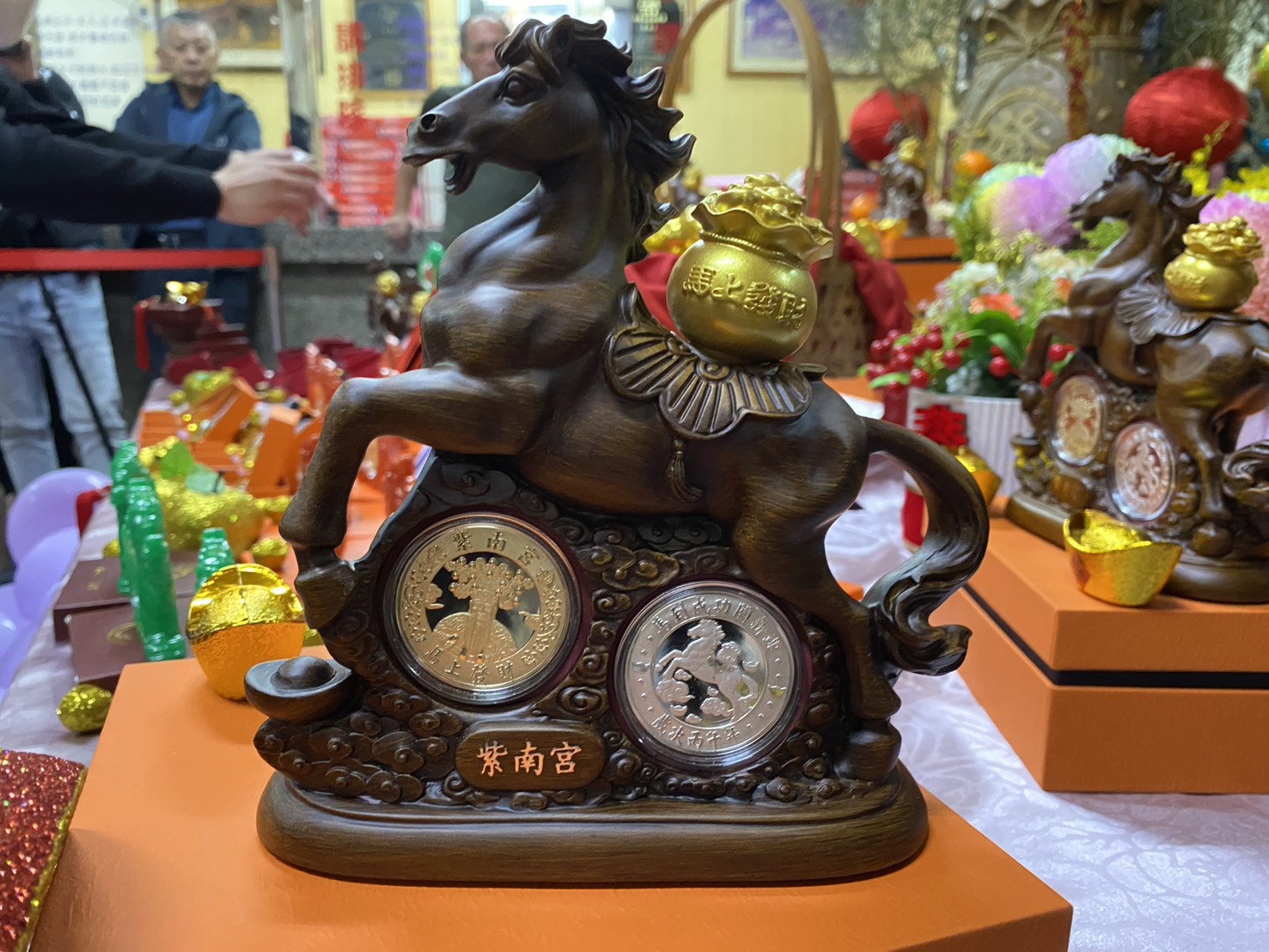 紫南宮馬年錢母亮相 開放領取時間曝光