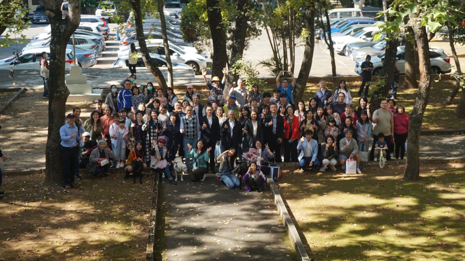 護國神犬背後推手 海關緝毒犬寄養家庭聯誼