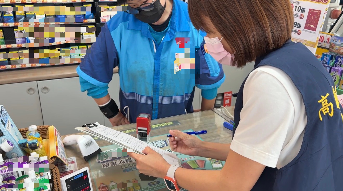 高市衛生局稽查現場調製飲品咖啡因含量標示 36家手搖飲超商速食店皆合格 高市衛生局稽查現場調製飲品咖啡因含量標示 36家手搖飲超商速食店皆合格