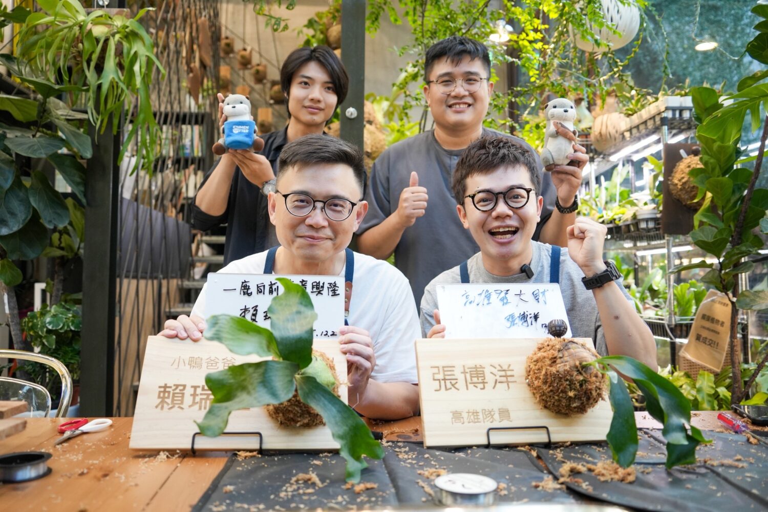 「綠手指」賴瑞隆聯合張博洋化身「養鹿人」手作鹿角蕨 提「文創體驗觀光」政見