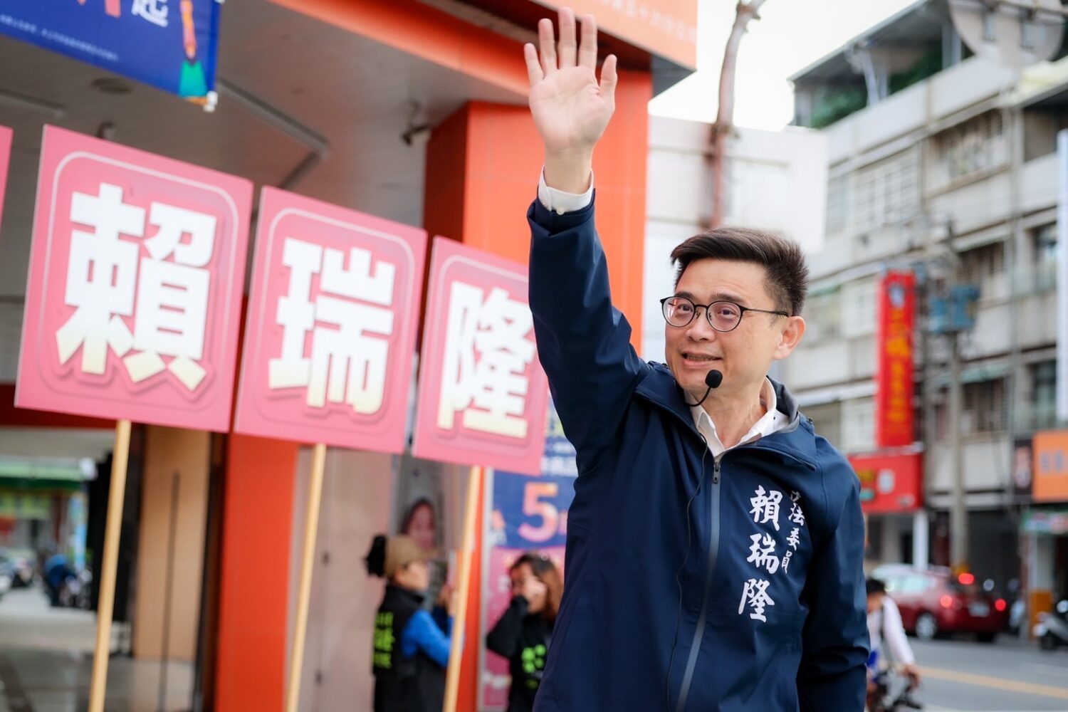 11區大串連站路口力挺賴瑞隆 展現團結一心氣勢 並肩邁向最後一哩路