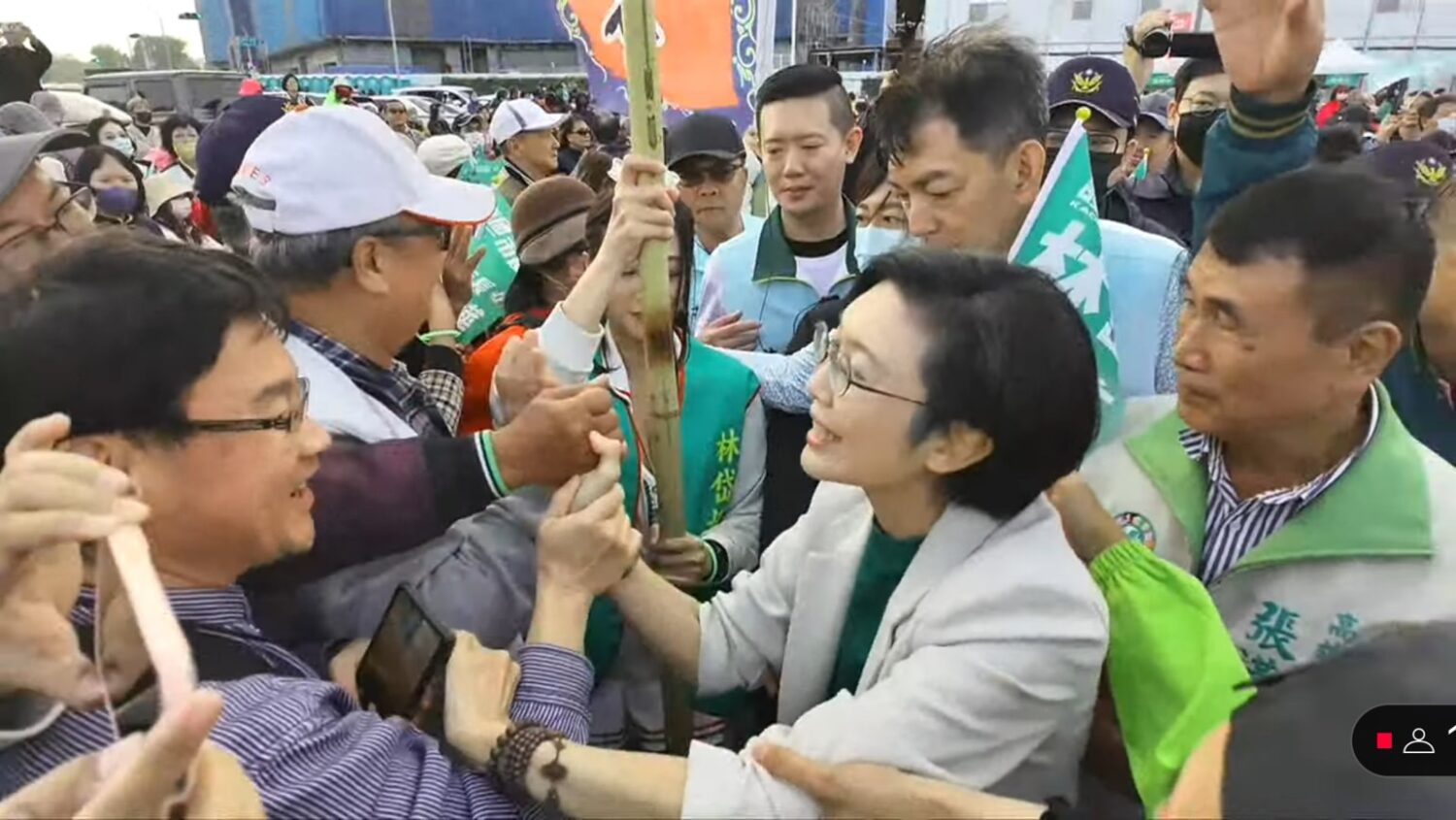鳳山造勢開場即破8萬人　林岱樺鳳山展現勝選氣勢
