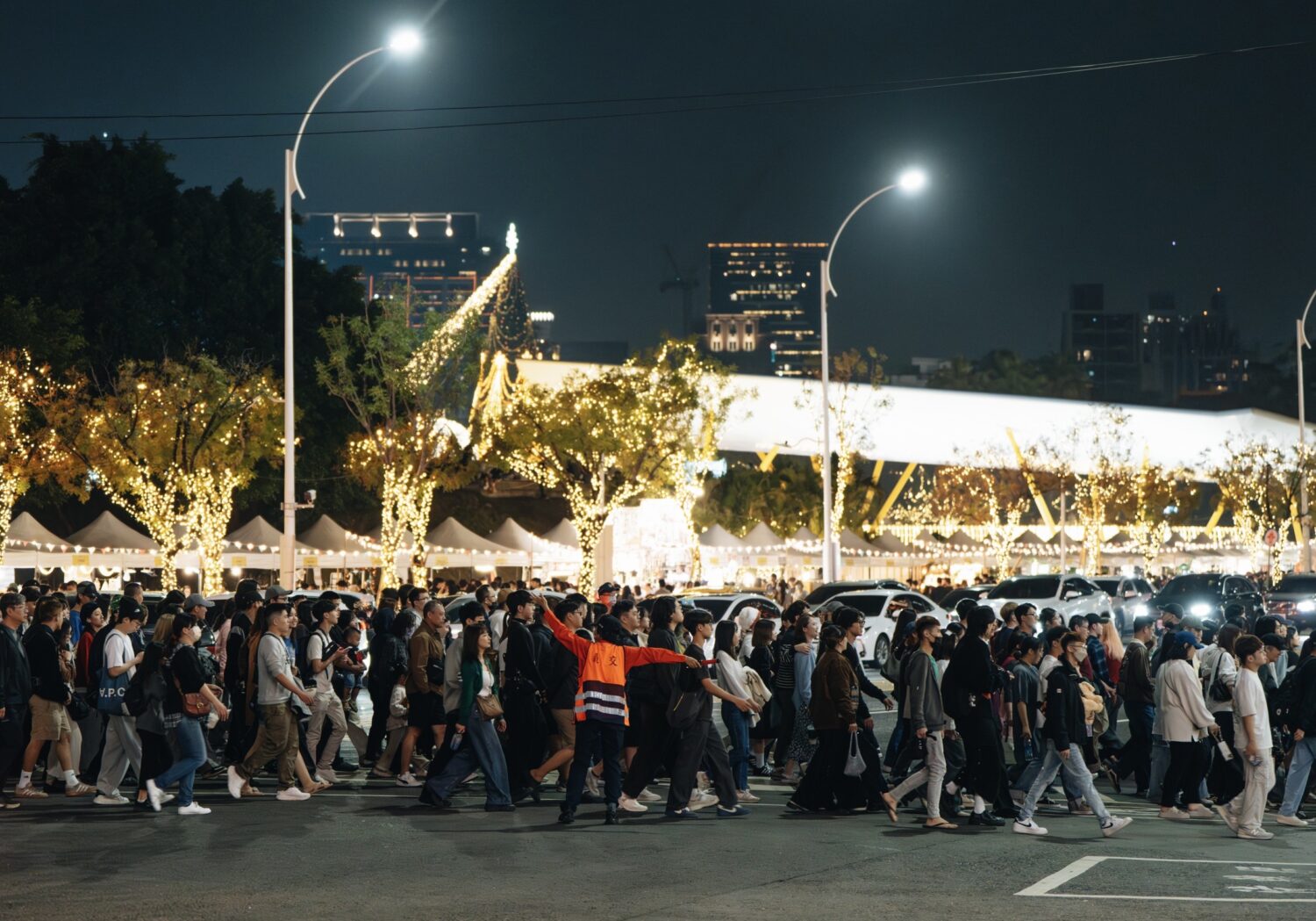 高雄聖誕生活節兩天破20萬人!再現玉竹商圈高人氣