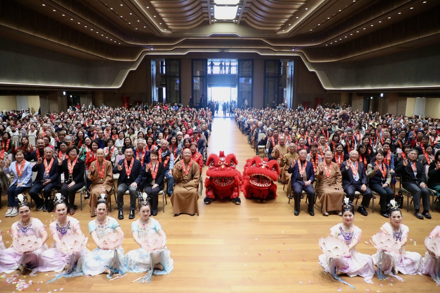 佛光緣美術館台中館遷址啟用　星雲大師一筆字書法紀念展登場