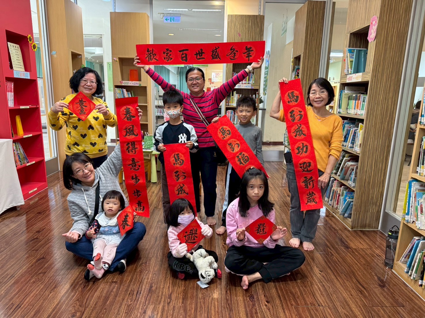 高市圖三民分館「2026馬年大吉．賀新春」春節系列活動登場 書香、墨香、花藝與故事交織迎新年