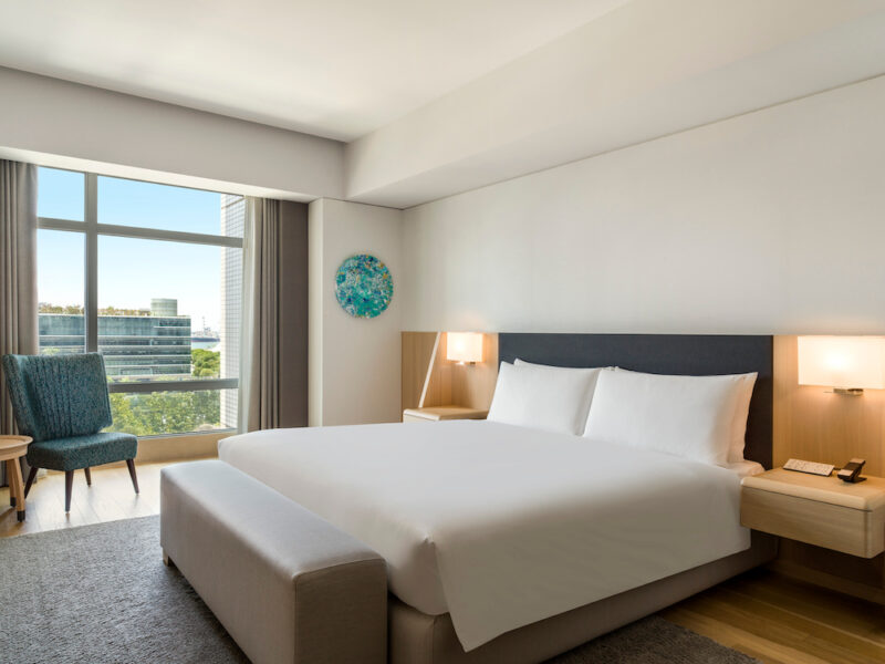 ▲THE AMNIS 然一酒店御鋒侶驛市景房型© THE AMNIS。(圖/THE AMNIS然一酒店提供)