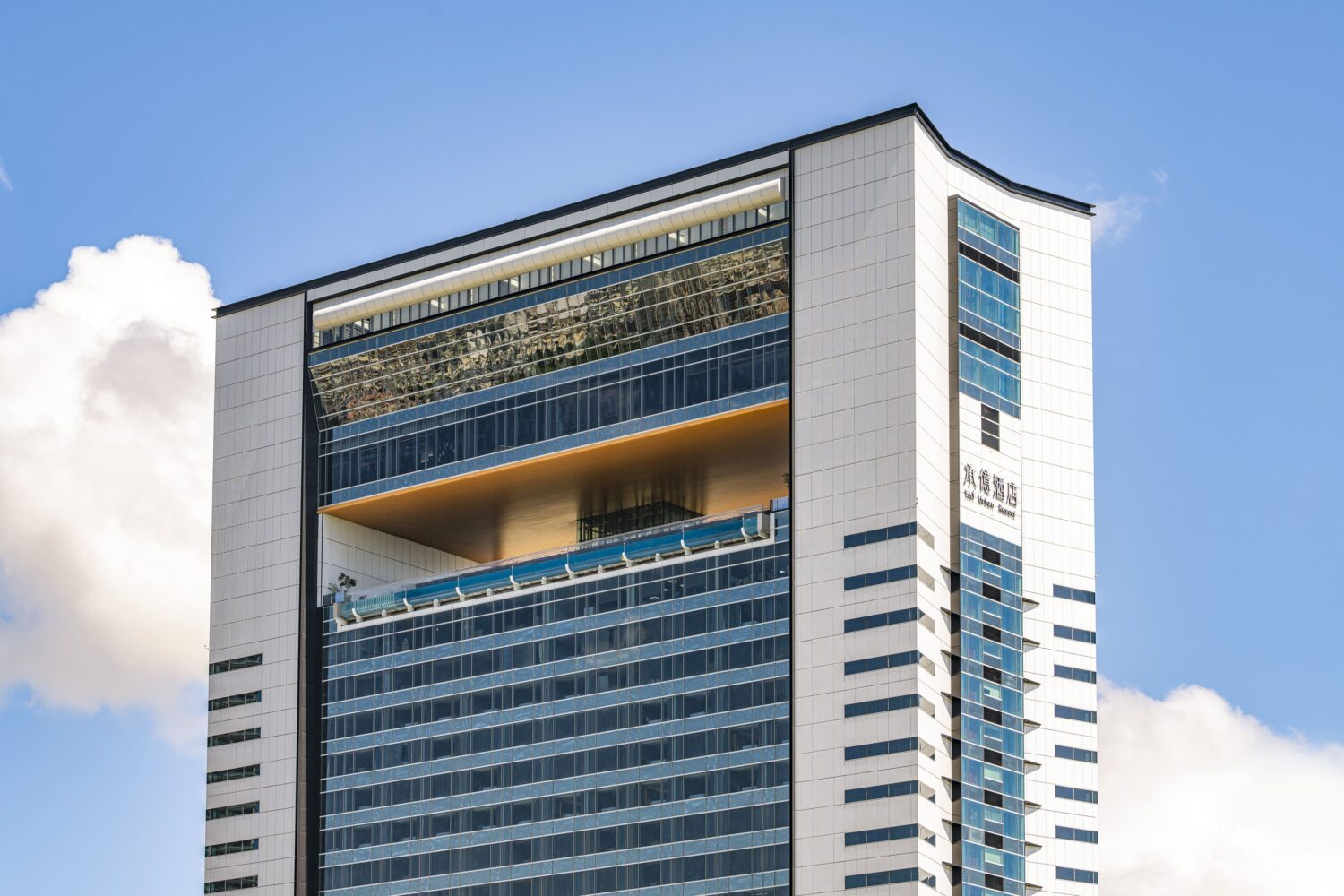 高雄承億酒店在亞灣的新世代城市核心