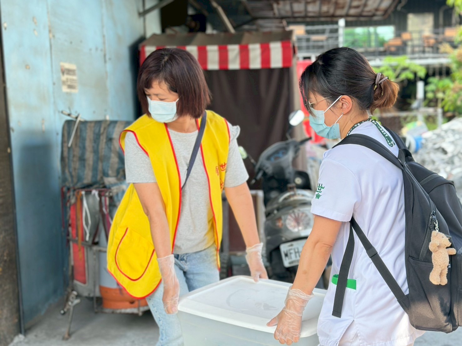 寒士吃飽30送禮到家倒數三週  經費仍缺四成