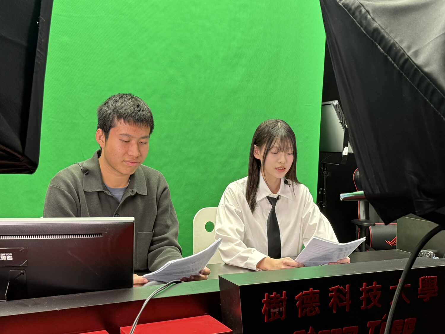 樹德科大聯合空中英語與旗美高中辦理KOL體驗營 英語新聞主播初體驗