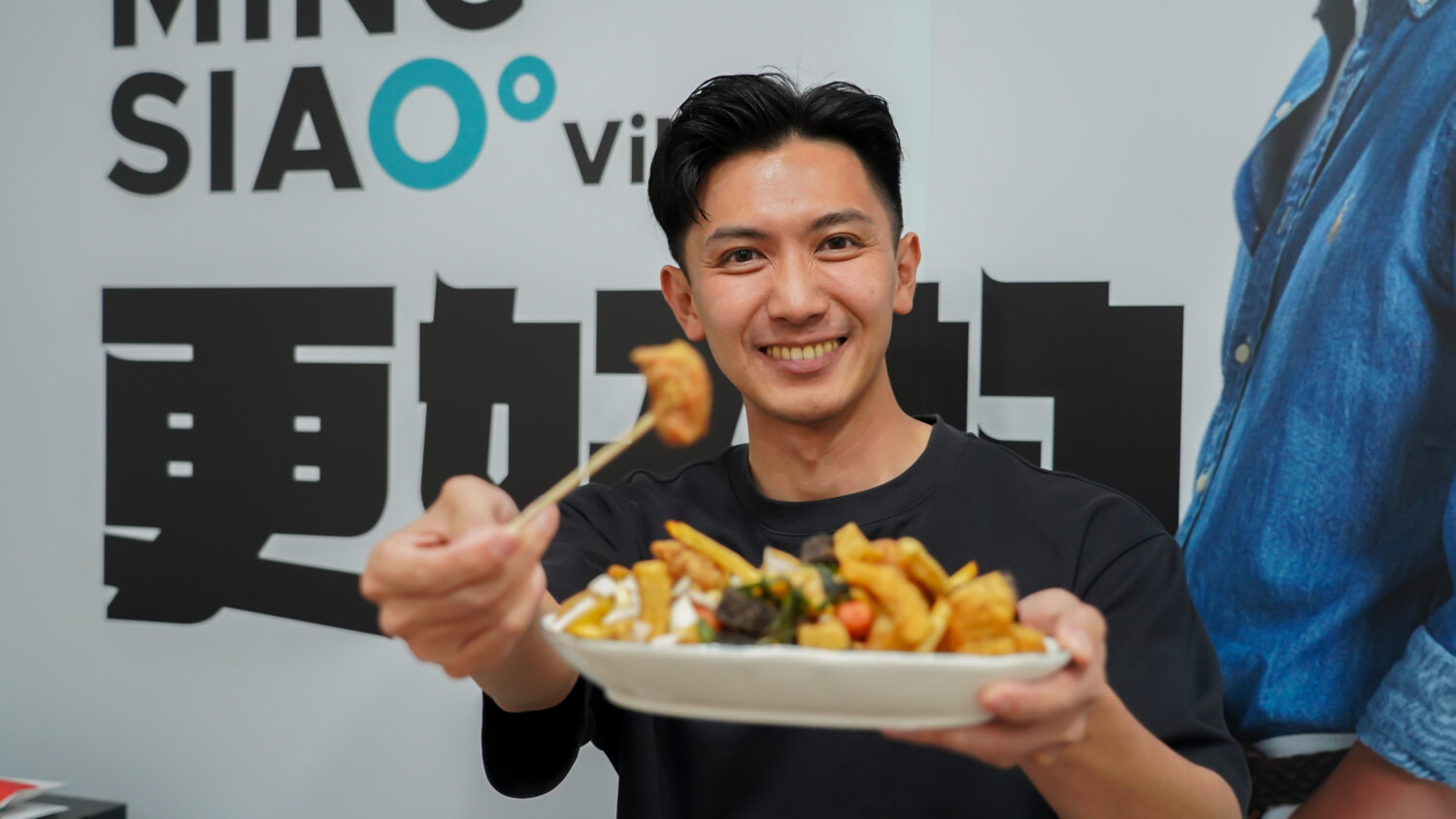 柯志恩稱「高雄也要有炸雞店」 林浤澤妙酸：「鹽酥雞嘉年華都辦五屆了」