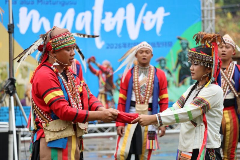 桃源區拉阿魯哇族聖貝祭開幕 索阿紀吊橋通車族人迎接盛典