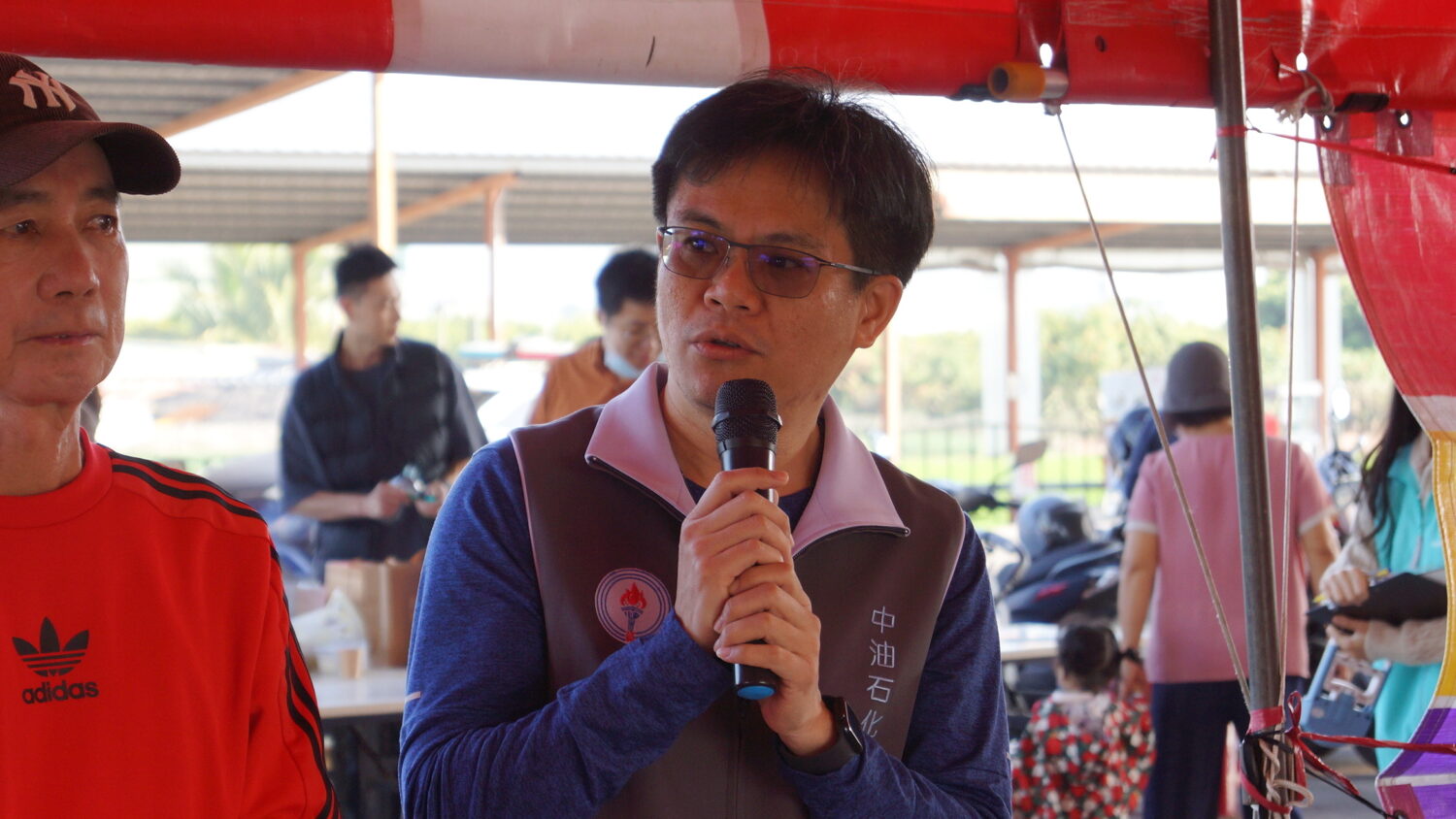 喜迎馬年！中油石化事業部力邀7位名師揮毫春聯贈鄉親