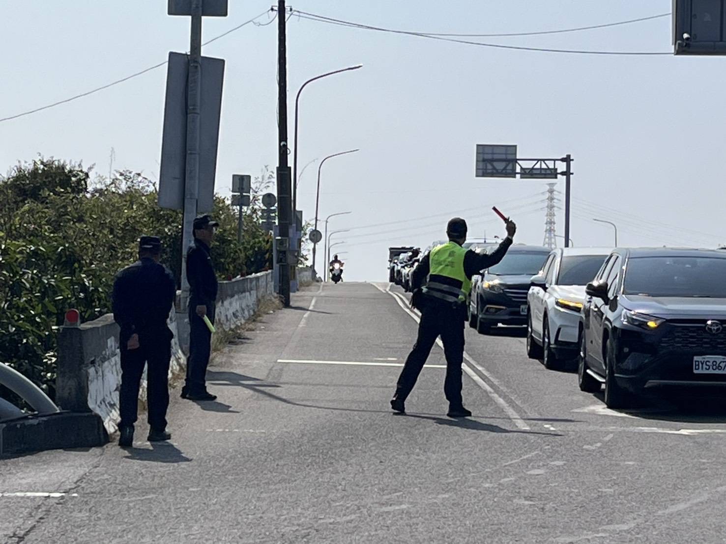 鹿耳門聖母廟花火迎春明登場 佳里分局呼籲遵循現場交管人員指揮