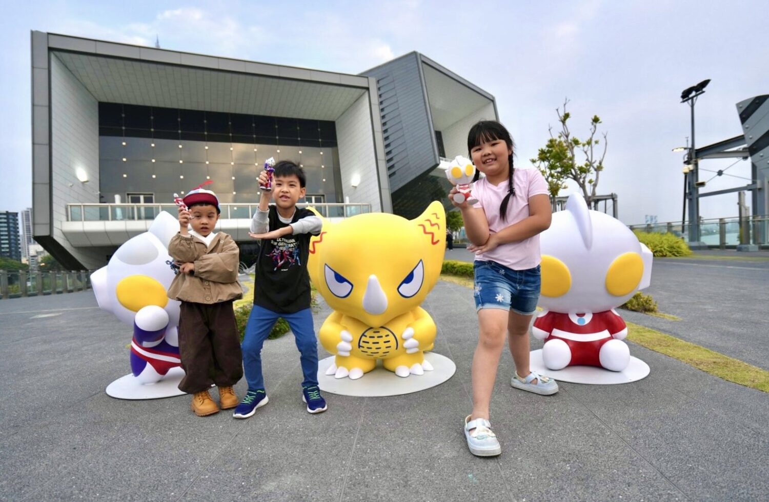 《How Do You Do, Snoopy?》藝術作品進駐屏東「曖曖在海邊」 Peanuts 角色登陸漁港2 月 14 日情人節開幕