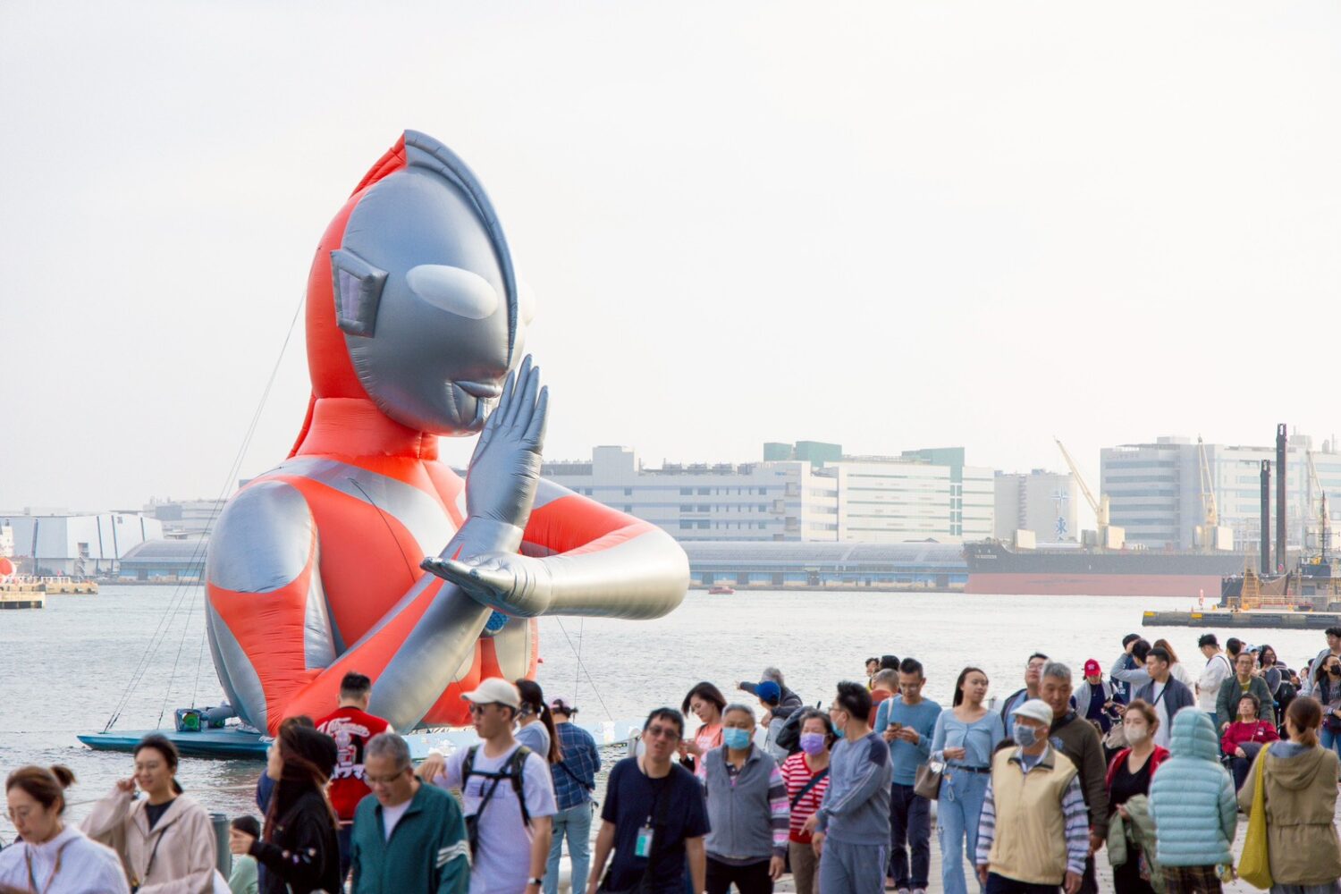 高雄冬日遊樂園3月1日閉幕 最後驚喜彩蛋 超人飛行 科工館免費看 高雄冬日遊樂園3月1日閉幕 最後驚喜彩蛋 超人飛行 科工館免費看