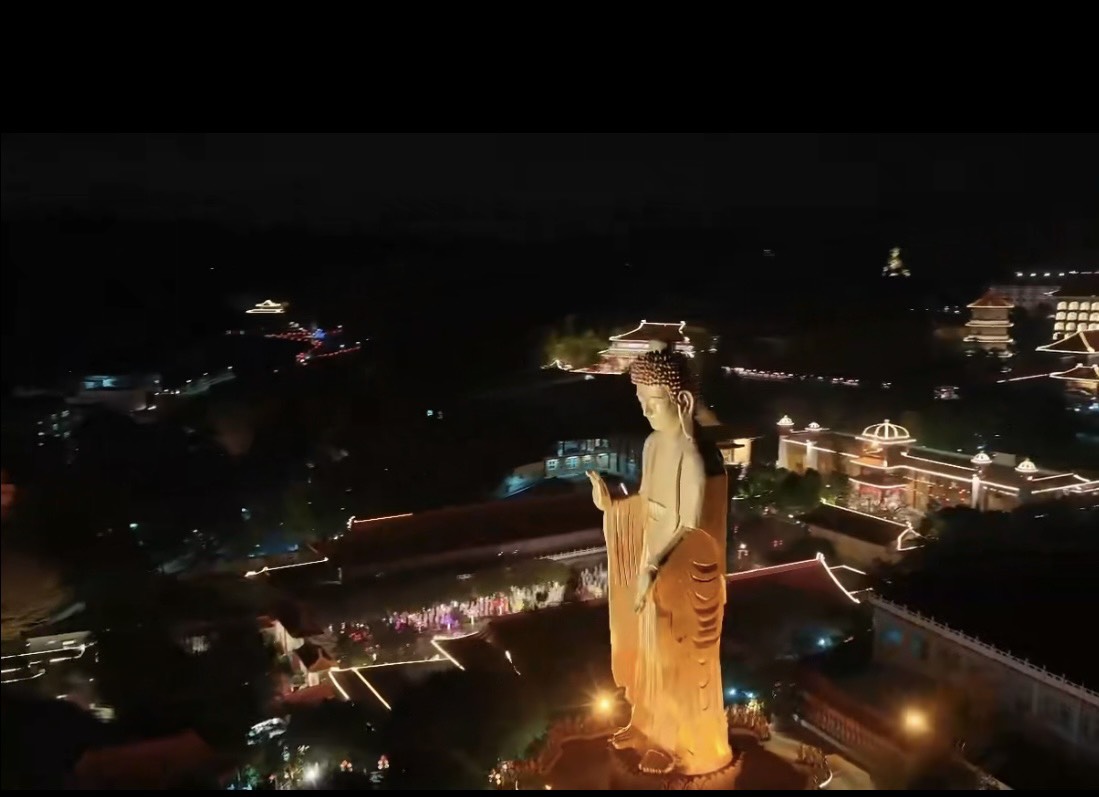 年初五走進佛光山、佛館 《一虎一念》在鐘聲與偈語中,尋找溝通的智慧 年初五走進佛光山、佛館 《一虎一念》在鐘聲與偈語中,尋找溝通的智慧