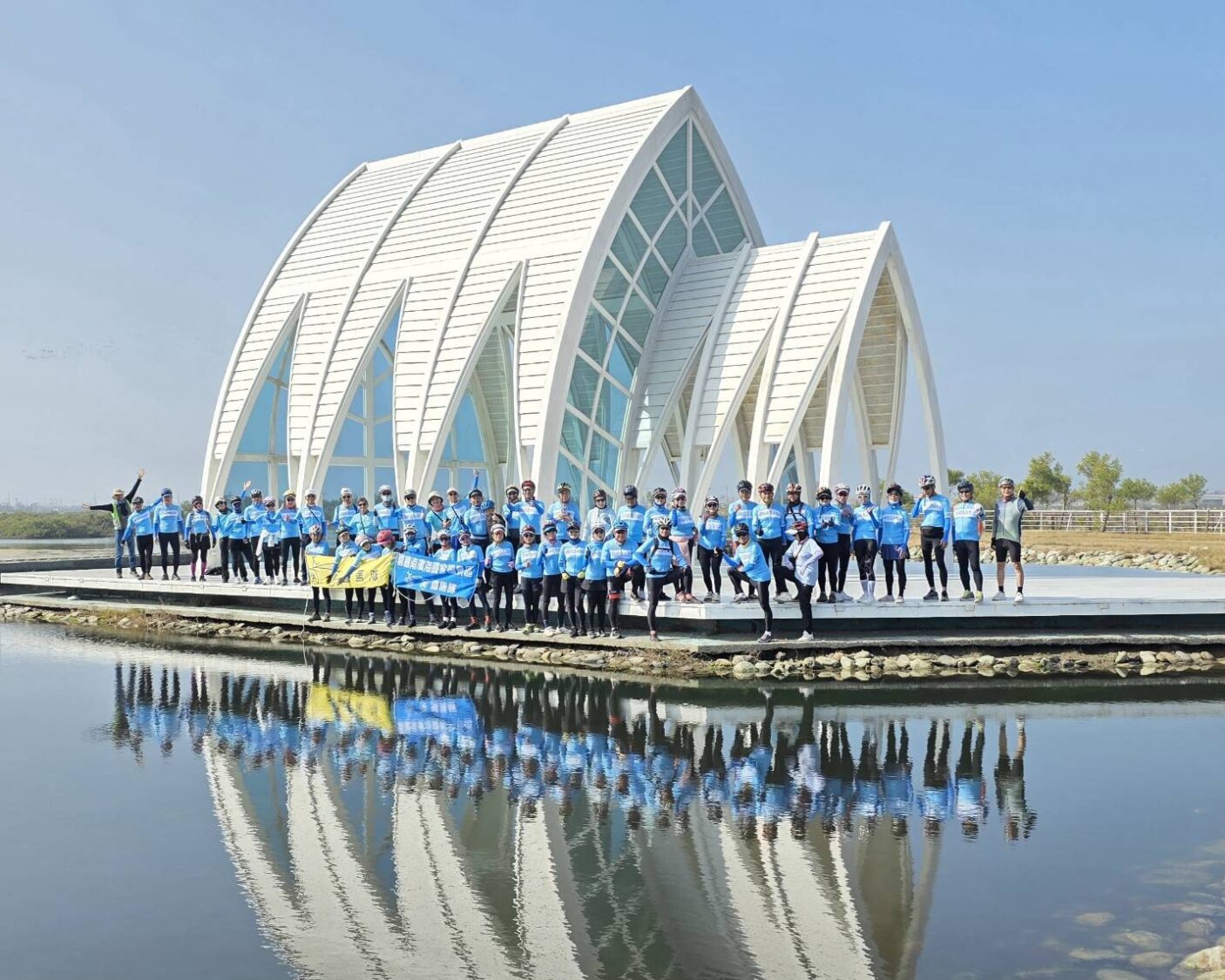 台南北門不老騎士快樂車隊正式成軍 飽覽濱海生態與文化迎馬年 台南北門不老騎士快樂車隊正式成軍 飽覽濱海生態與文化迎馬年