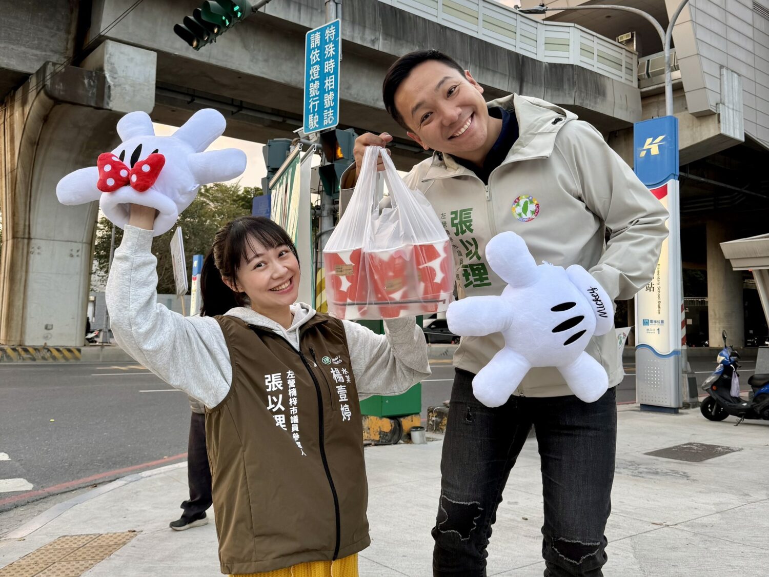 開工首日米奇米妮現身路口？ 張以理靈感來自米奇與米妮配音員的真實愛情故事！