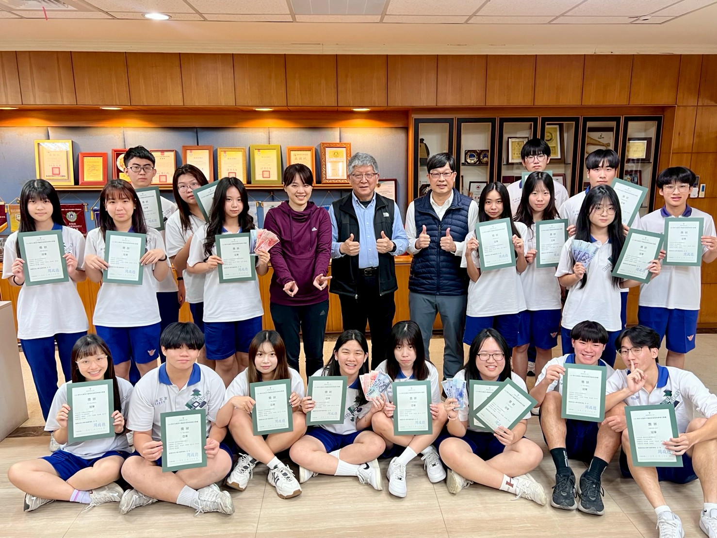 樹德科大舉辦商業模式競賽 高雄高商一舉拿下雙料冠亞軍