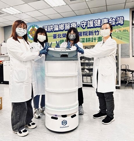 北榮新竹分院導入檢體傳送機器人  打造智慧醫療新模式